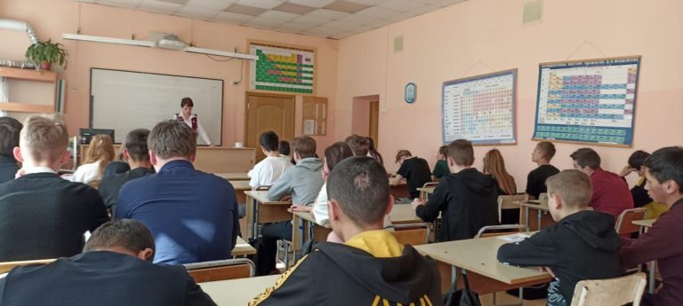 photo1679460286
